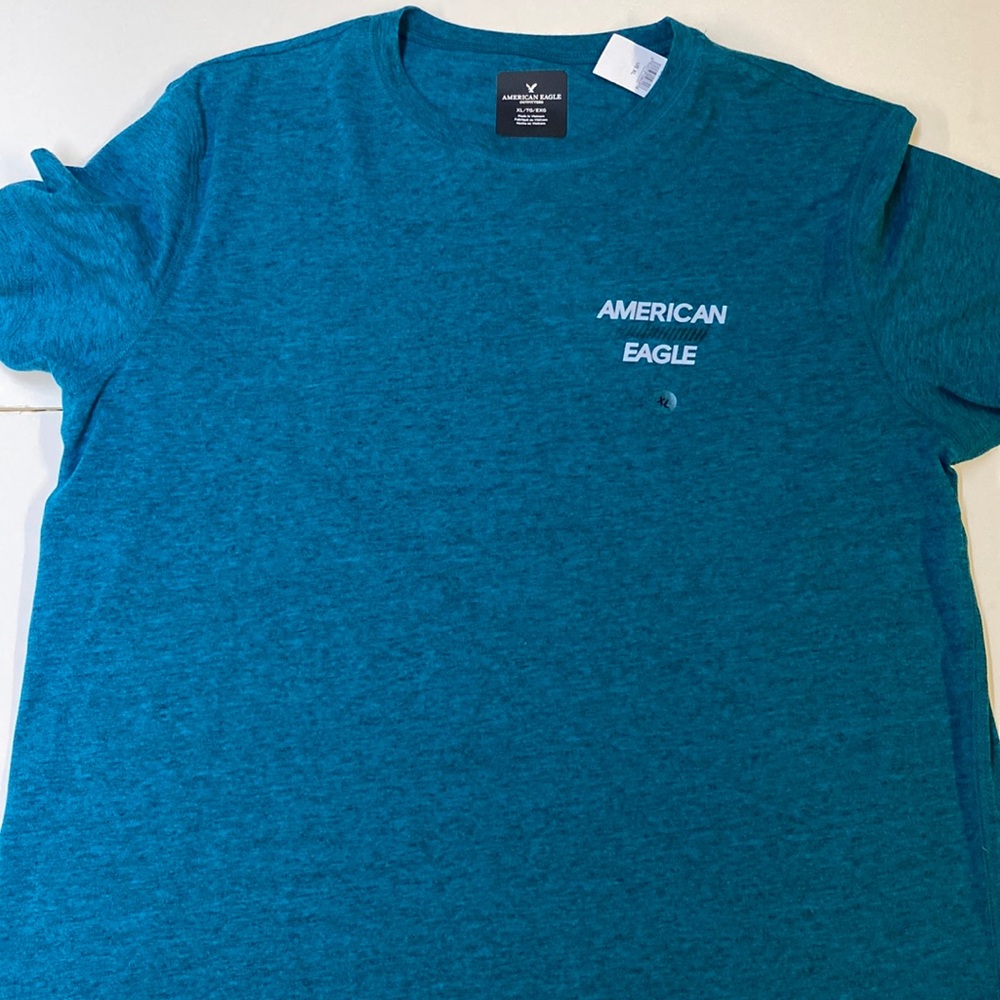 Men’s American Eagle Tshirt
